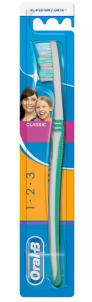 Oral B Classic Toothbrush 1 pcs