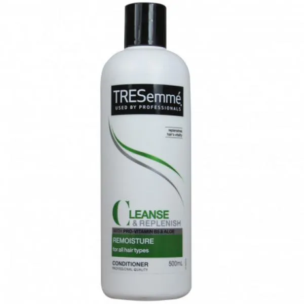 Tresemme Hair Conditioner Remoisturise 500 ml